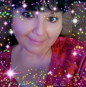 Meet your Posher, Brenda